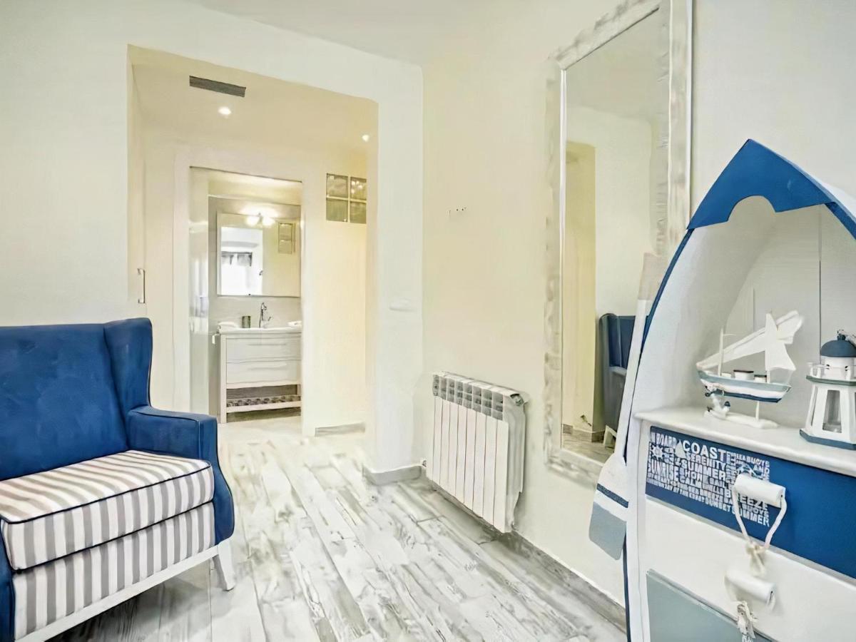 Sitges Spaces Mediterranean Apartments 4 Bedroom, 4 Bathroom, Huge Terrace, Jacuzzi- Sleeps 9 Luaran gambar